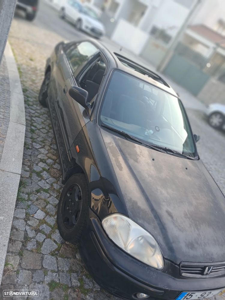 Honda Civic 1.4i S - 2