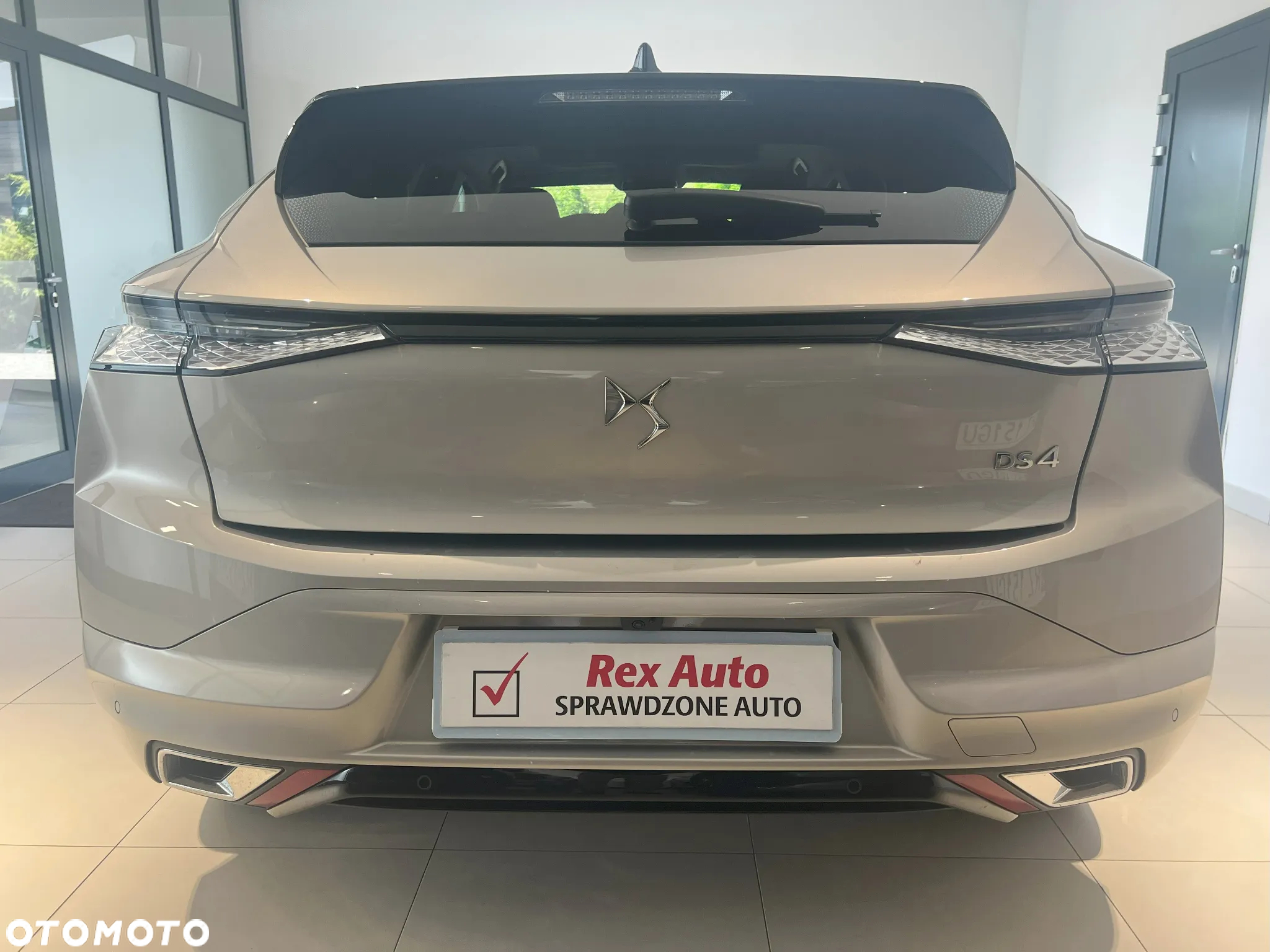 DS Automobiles DS 4 1.6 PureTech La Premiere - 10