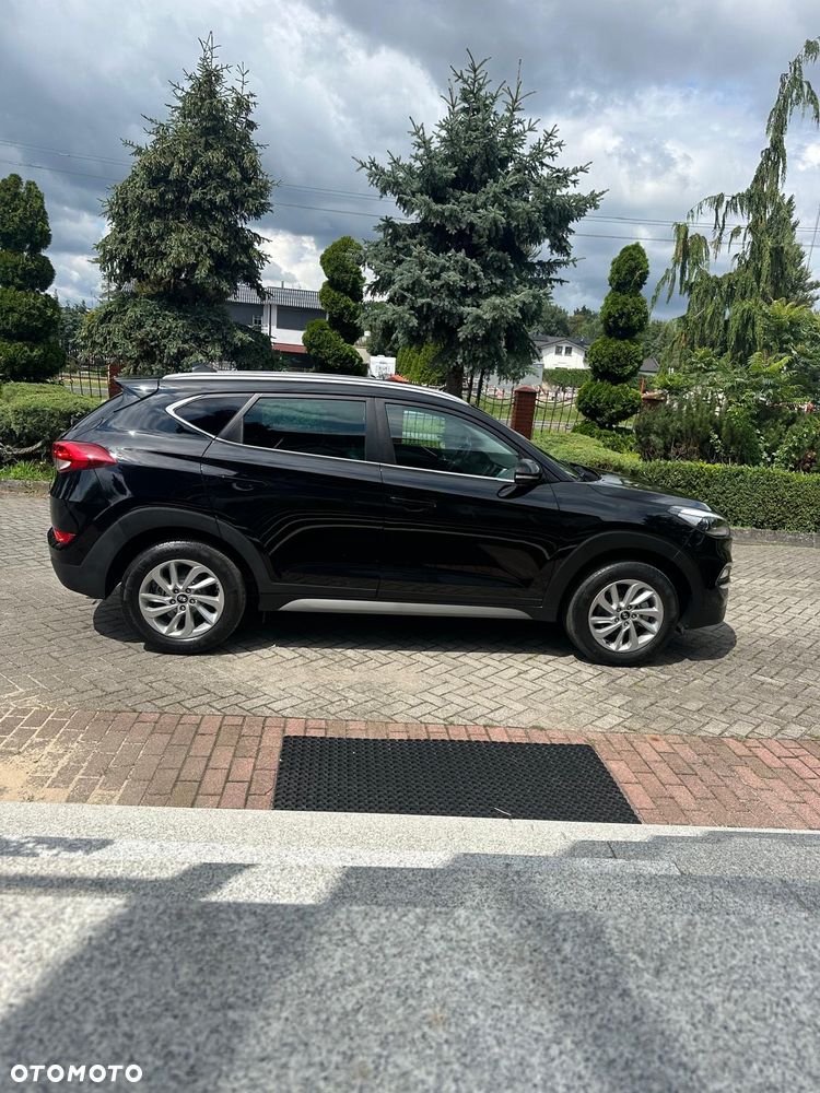 Hyundai Tucson - 16
