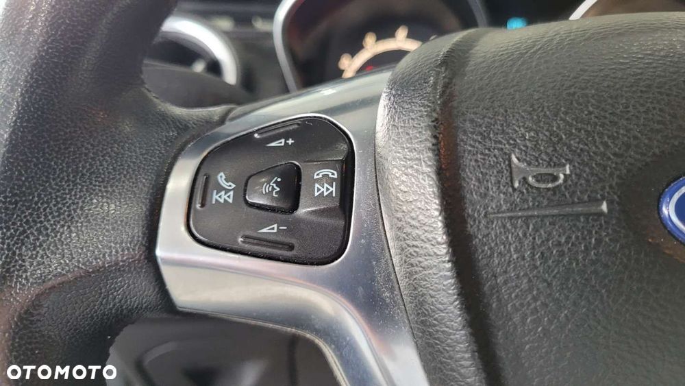 Ford Fiesta - 17