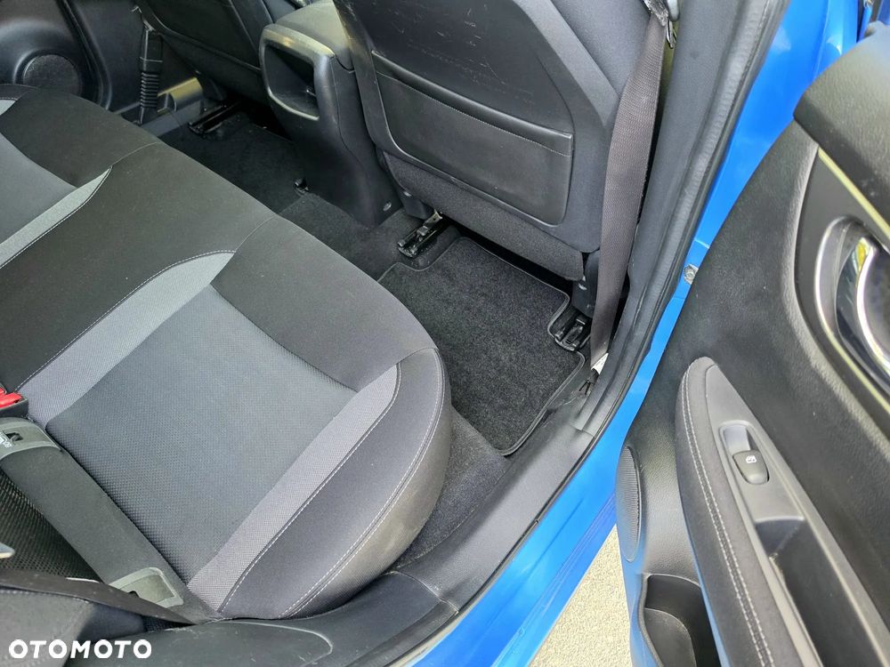 Nissan Qashqai 1.6 DIG-T Visia - 12