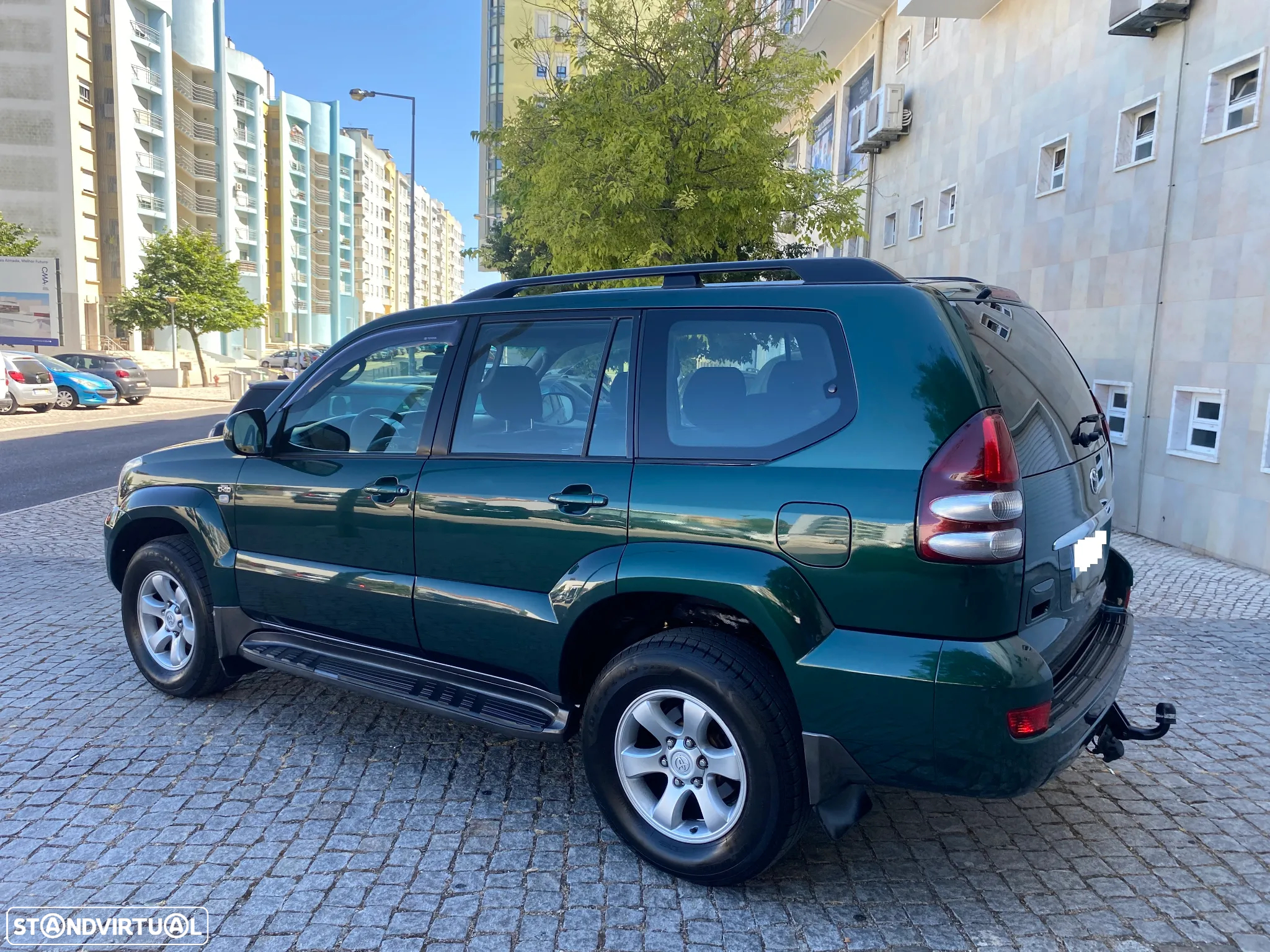 Toyota Land Cruiser D-4D Auto - 13