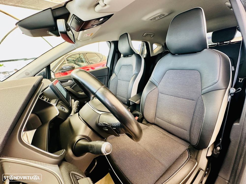 Renault Captur 1.5 dCi Exclusive EDC - 8