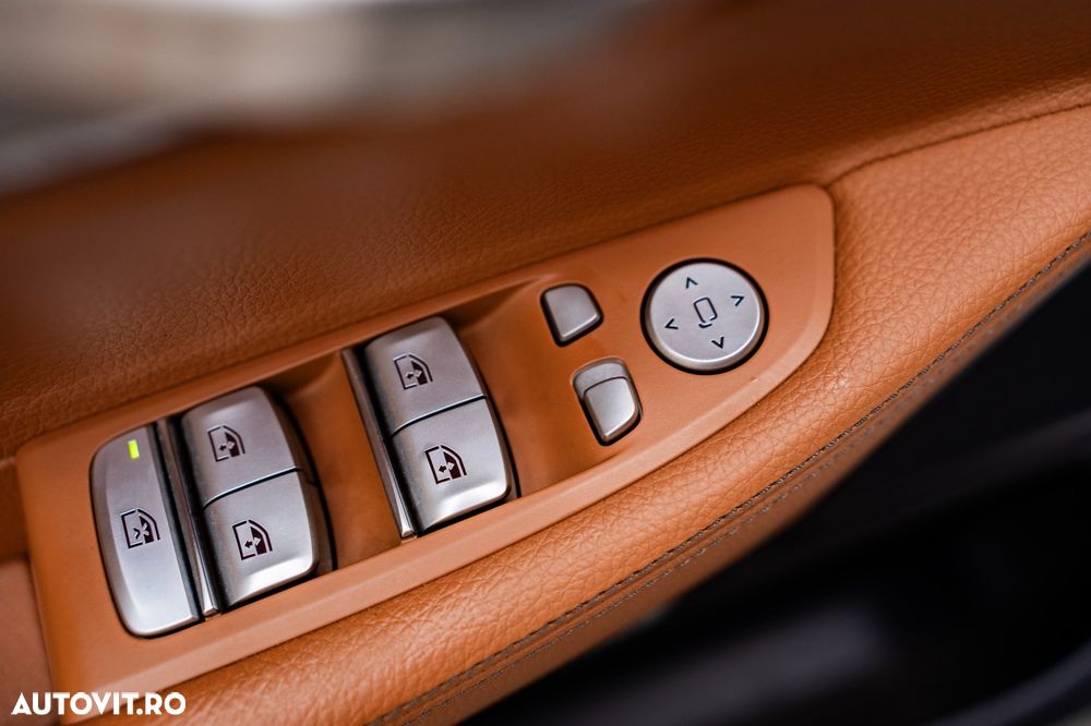 BMW Seria 7 730d - 30