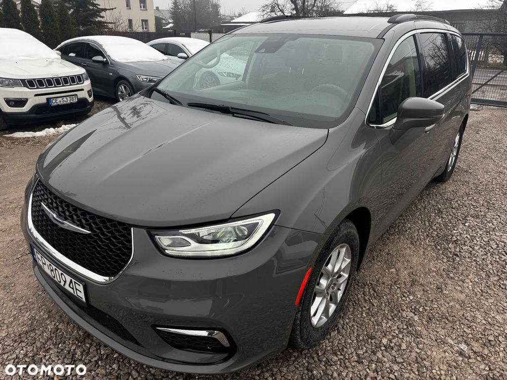 Chrysler Pacifica - 9