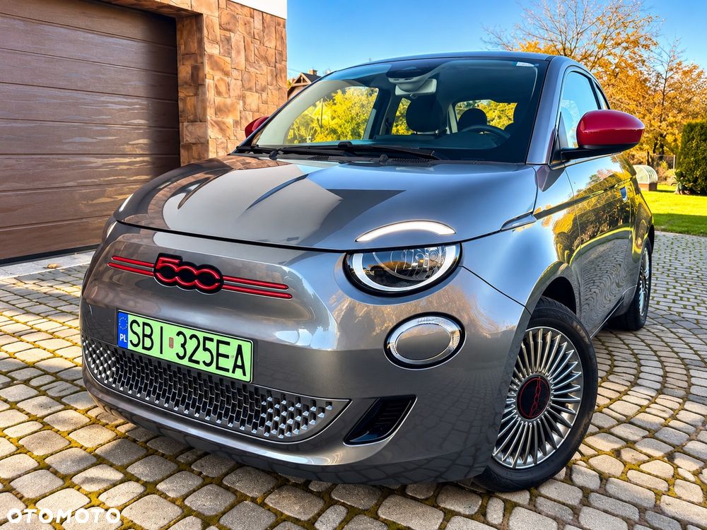 Fiat 500E