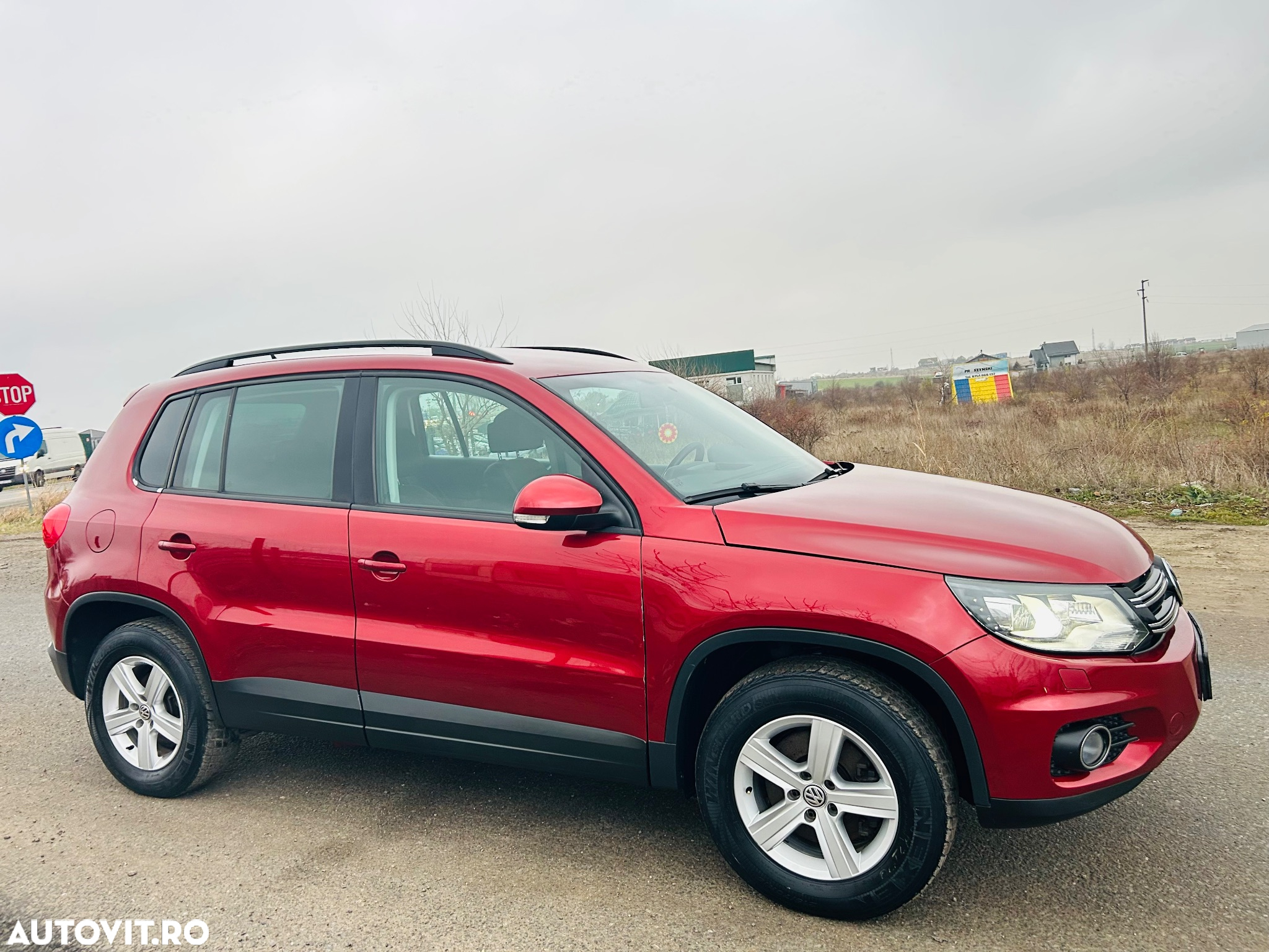 Volkswagen Tiguan 2.0 TDI 4Motion Track & Field - 11