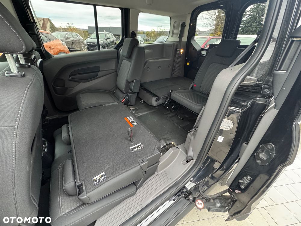 Ford Transit Connect - 18