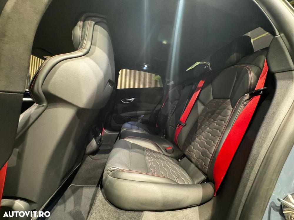 Audi e-tron GT RS quattro - 21