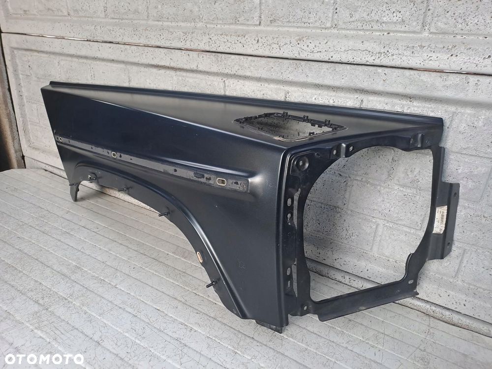 mercedes g klasa w463 w464 błotnik prawy przedni nowy oryginał - 2