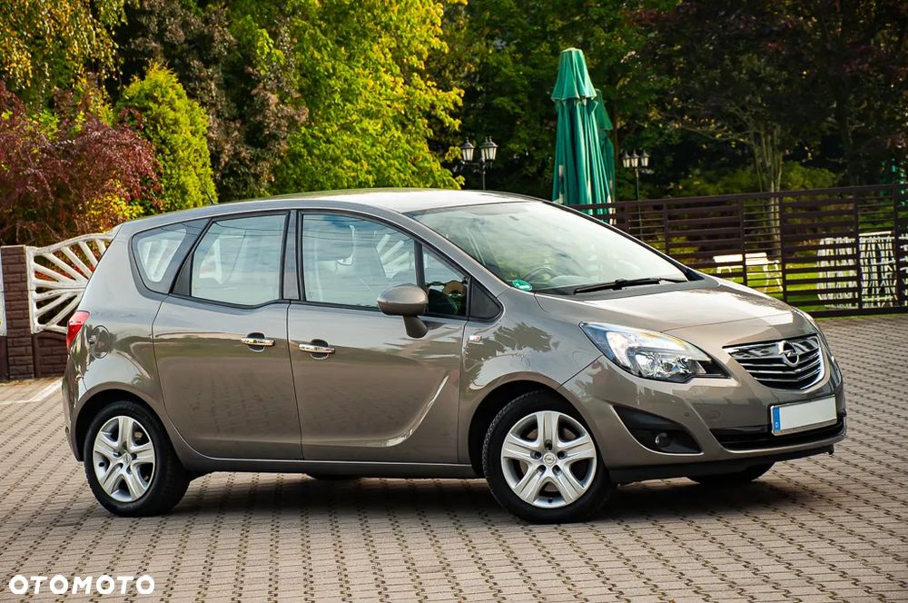 Opel Meriva 1.4 T Cosmo - 17