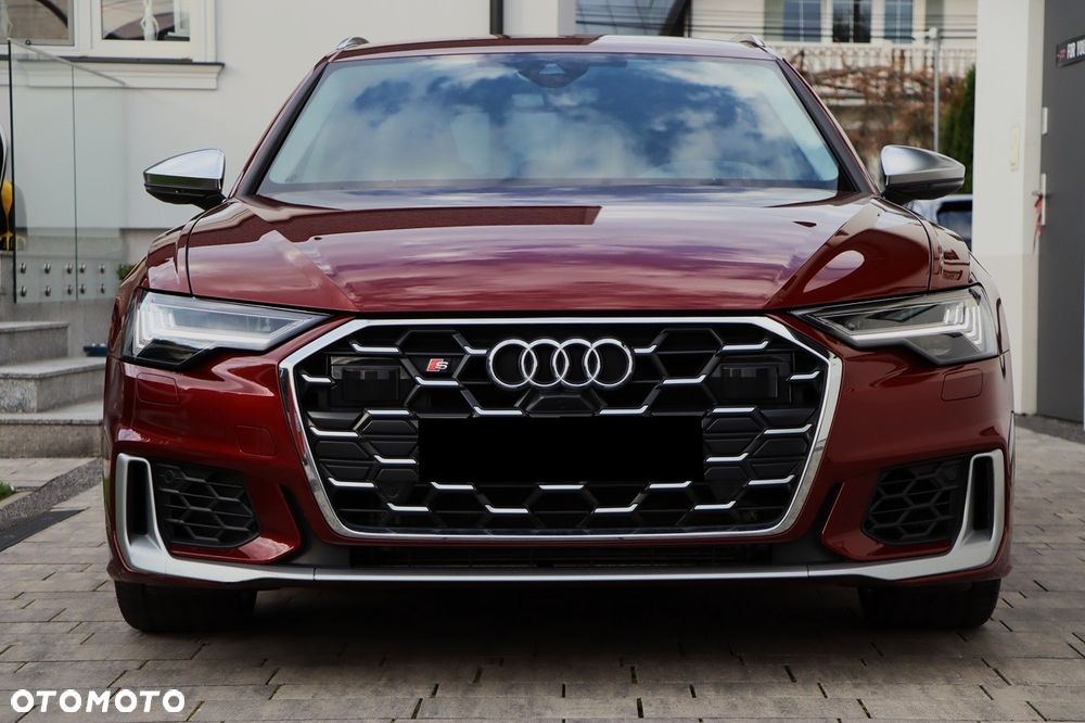 Audi S6 Avant - 11
