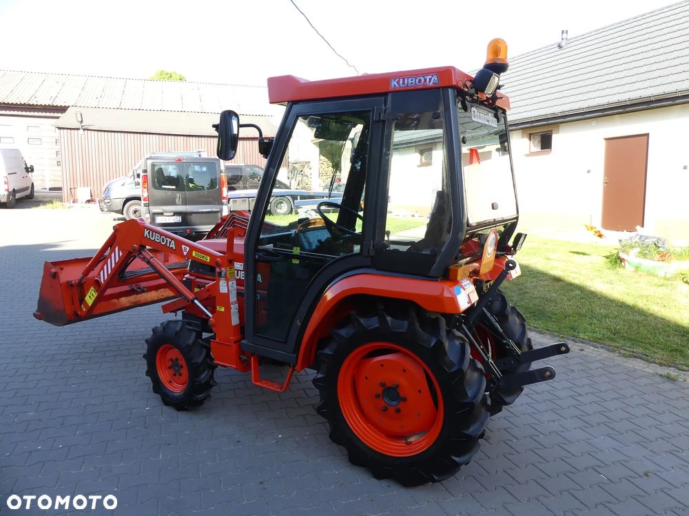 Kubota ST 30*30KM*4X4*2000r.* TUR - 38