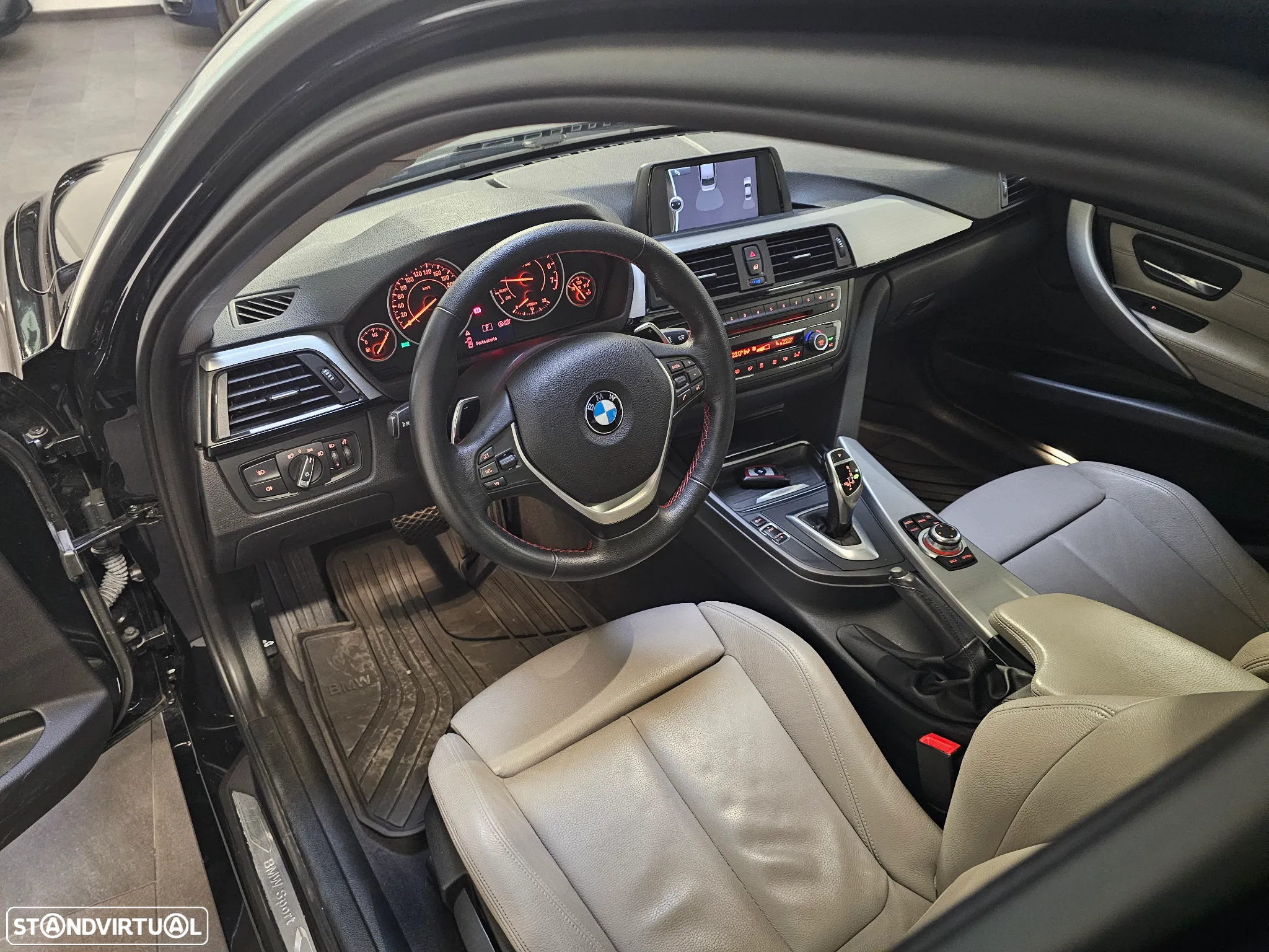 BMW 328 i Auto Line Sport - 9