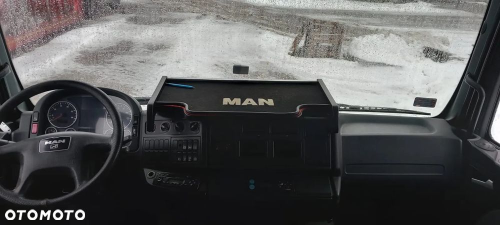 MAN 8.240 4x2 BL - 12