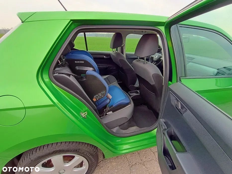 Skoda Fabia 1.0 Style Color - 7
