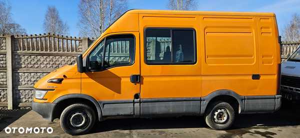 IVECO DAILY III 00-06 2.3 - ZAMEK DRZWI PRZÓD LEWE PRAWE