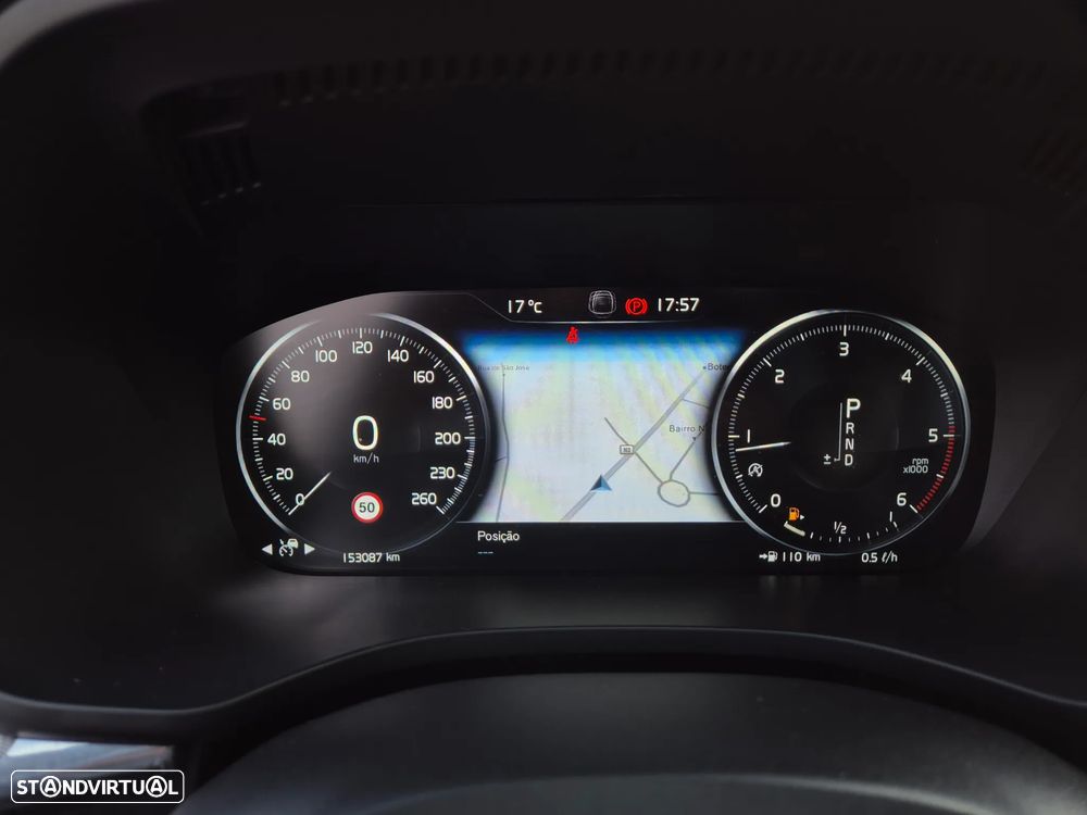 Volvo XC 60 2.0 D4 R-Design AWD Geartronic - 25