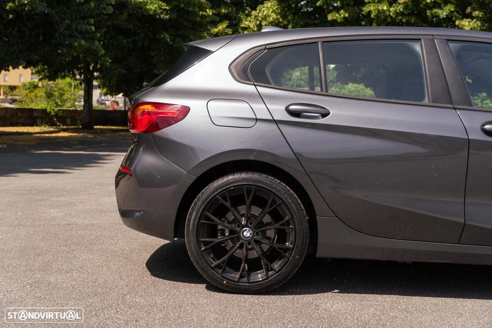 BMW 116 d Line Luxury - 31