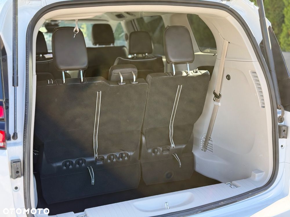 Chrysler Pacifica - 17