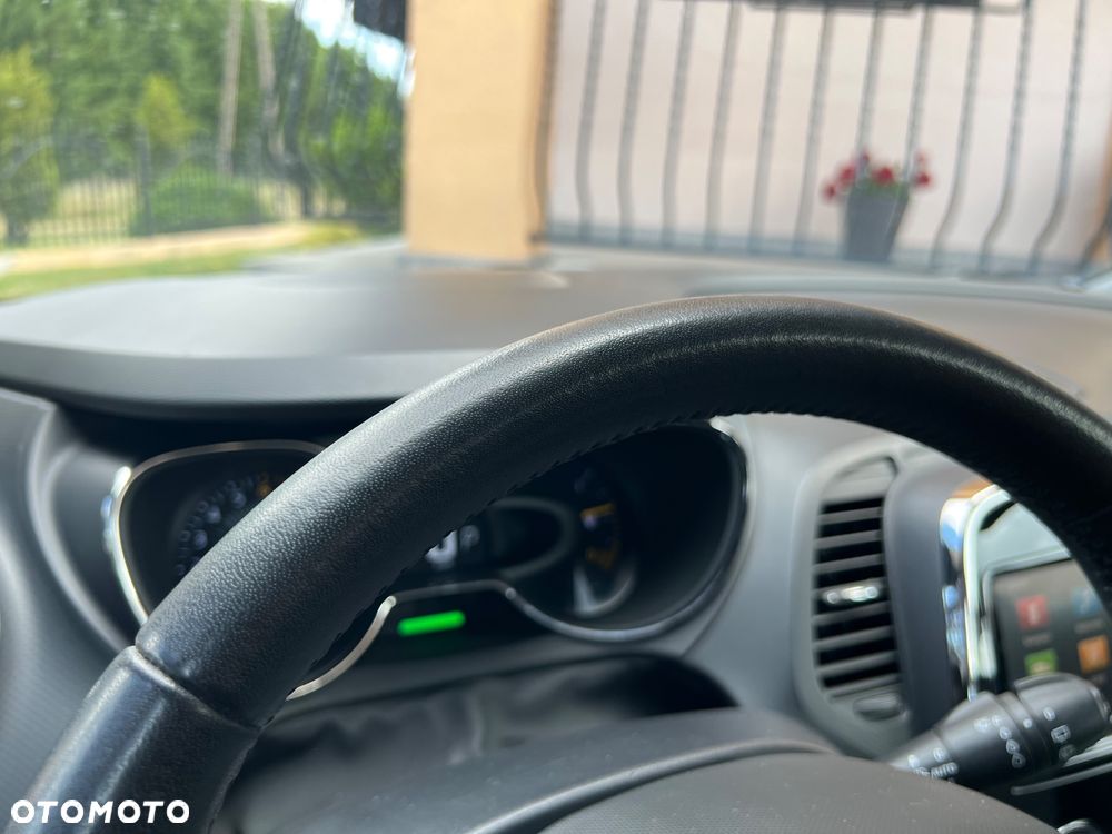 Renault Captur 1.2 Energy TCe Zen EDC EU6 - 32