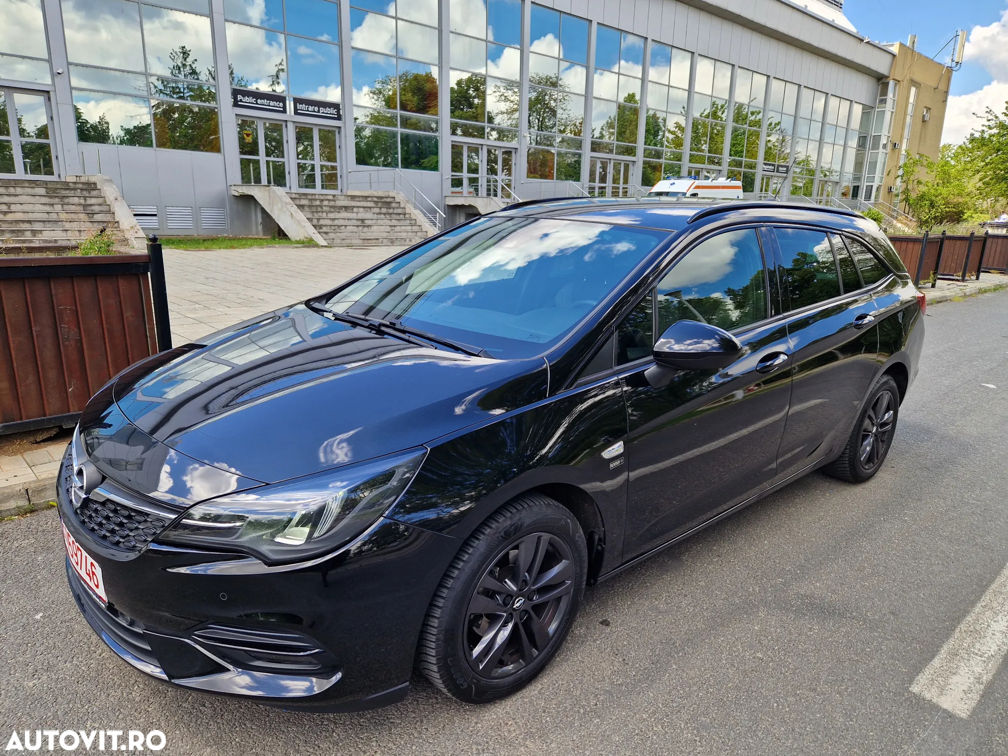 Opel Astra 1.2 Turbo Start/Stop 120 Jahre - 18