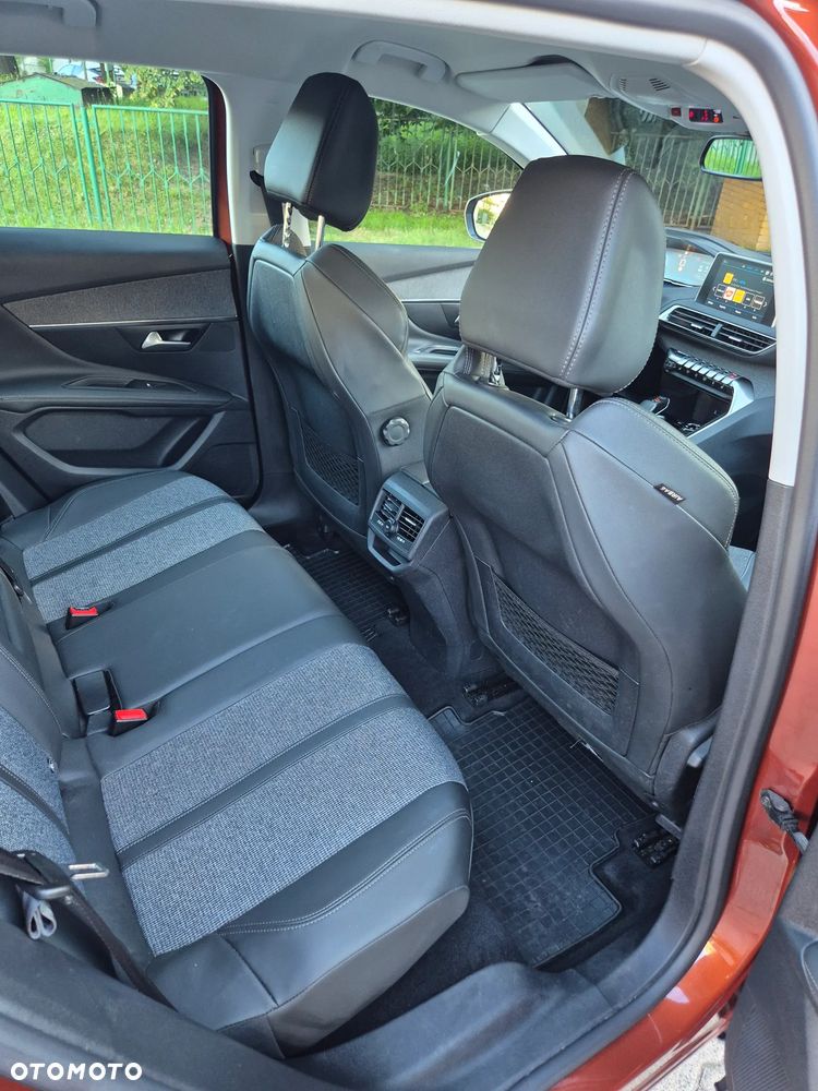 Peugeot 3008 1.2 PureTech GPF Allure S&S EAT8 - 13