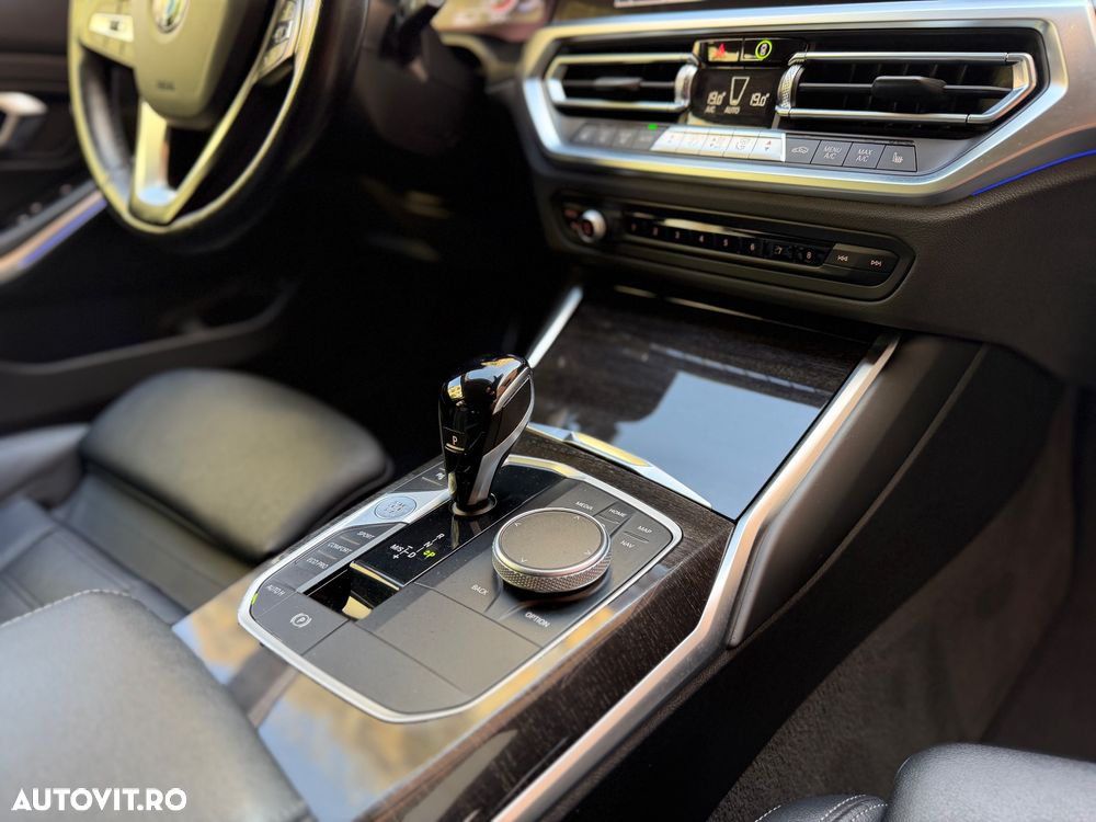 BMW Seria 3 - 18