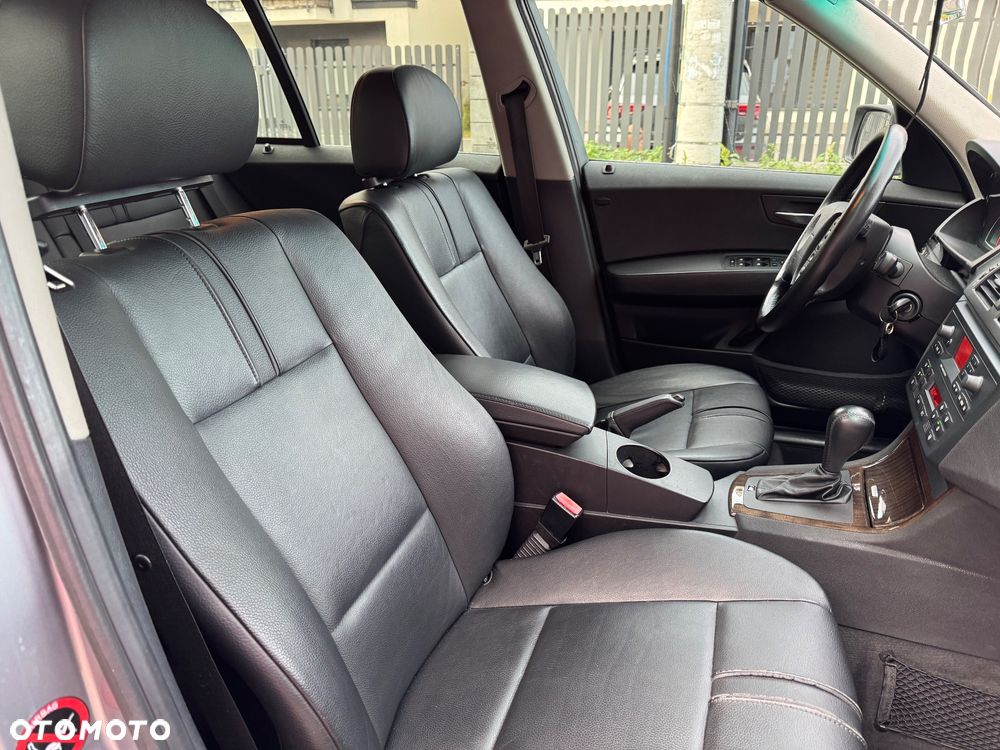 BMW X3 2.5i - 30