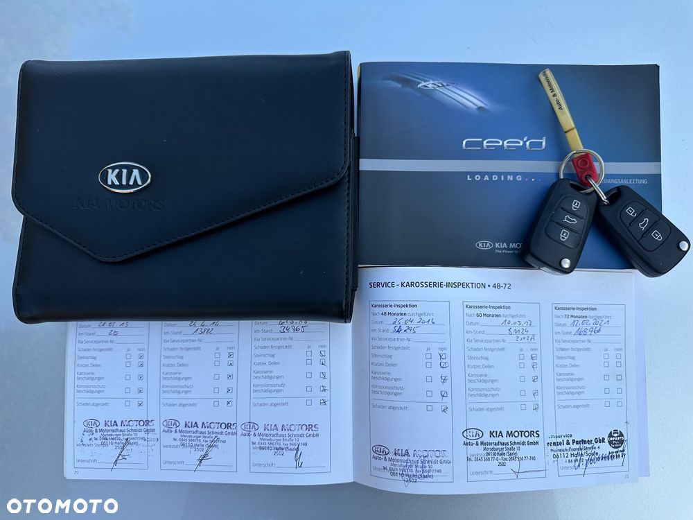 Kia Ceed - 11