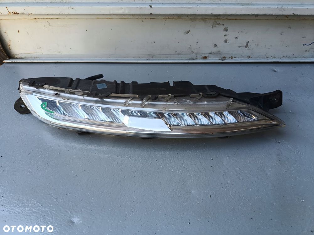 citroen c4 ii gp picasso 13 lampa prawy przód led drl + kostka 9676036480 - 6