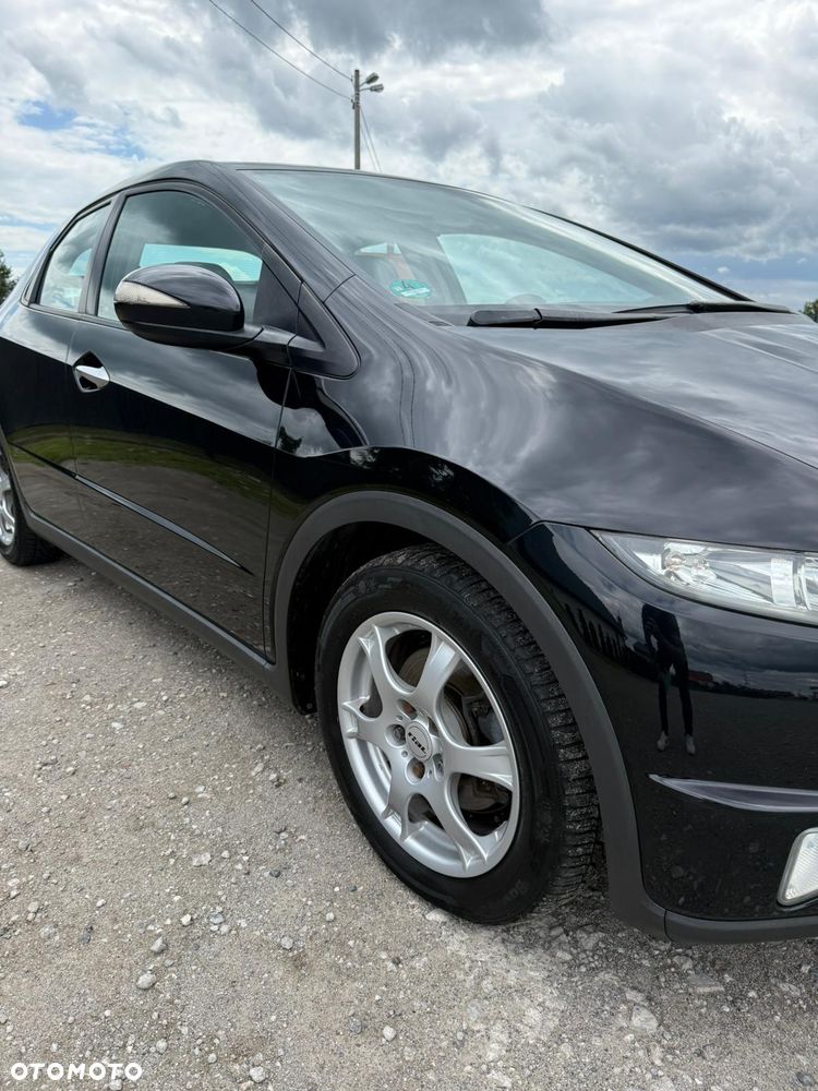 Honda Civic 1.8i-VTEC Sport - 22