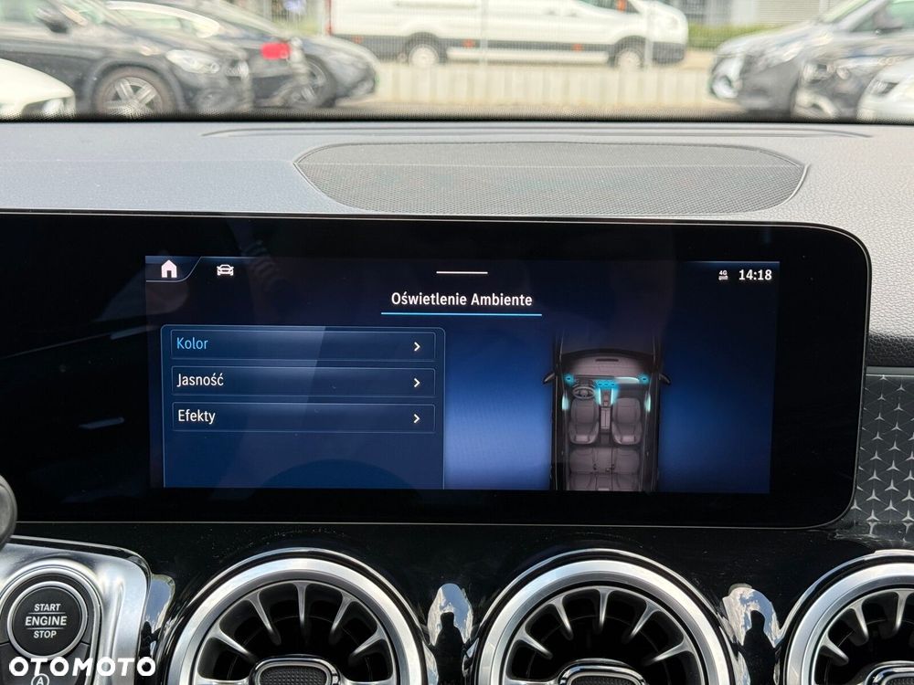 Mercedes-Benz GLB 200 d AMG Line 8G-DCT - 22