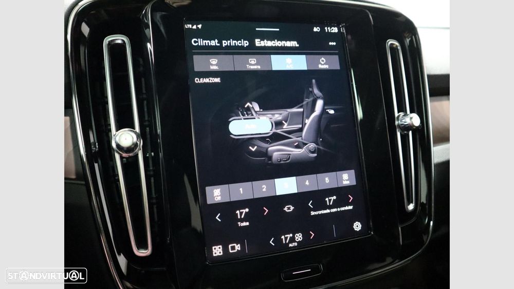 Volvo EC40 70 kWh Single Motor Black Edition - 18