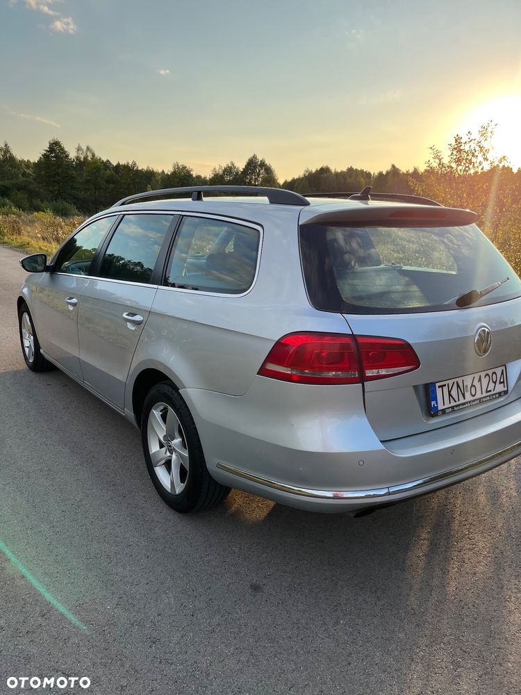 Volkswagen Passat 1.6 TDI Comfortline - 8