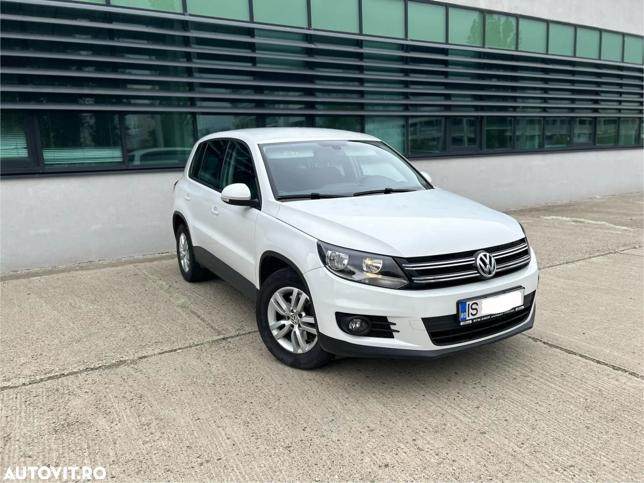 Volkswagen Tiguan 2.0 TDI SCR BlueMotion Technology Trend & Fun - 8