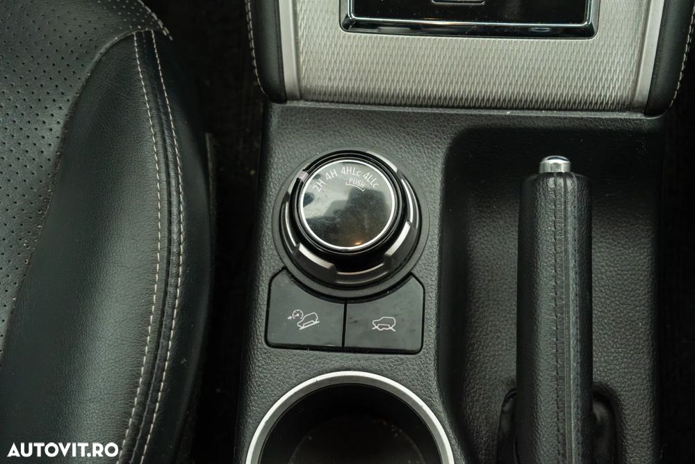 Mitsubishi L200 Double Cab 2.2 DI-D A/T Instyle - 28