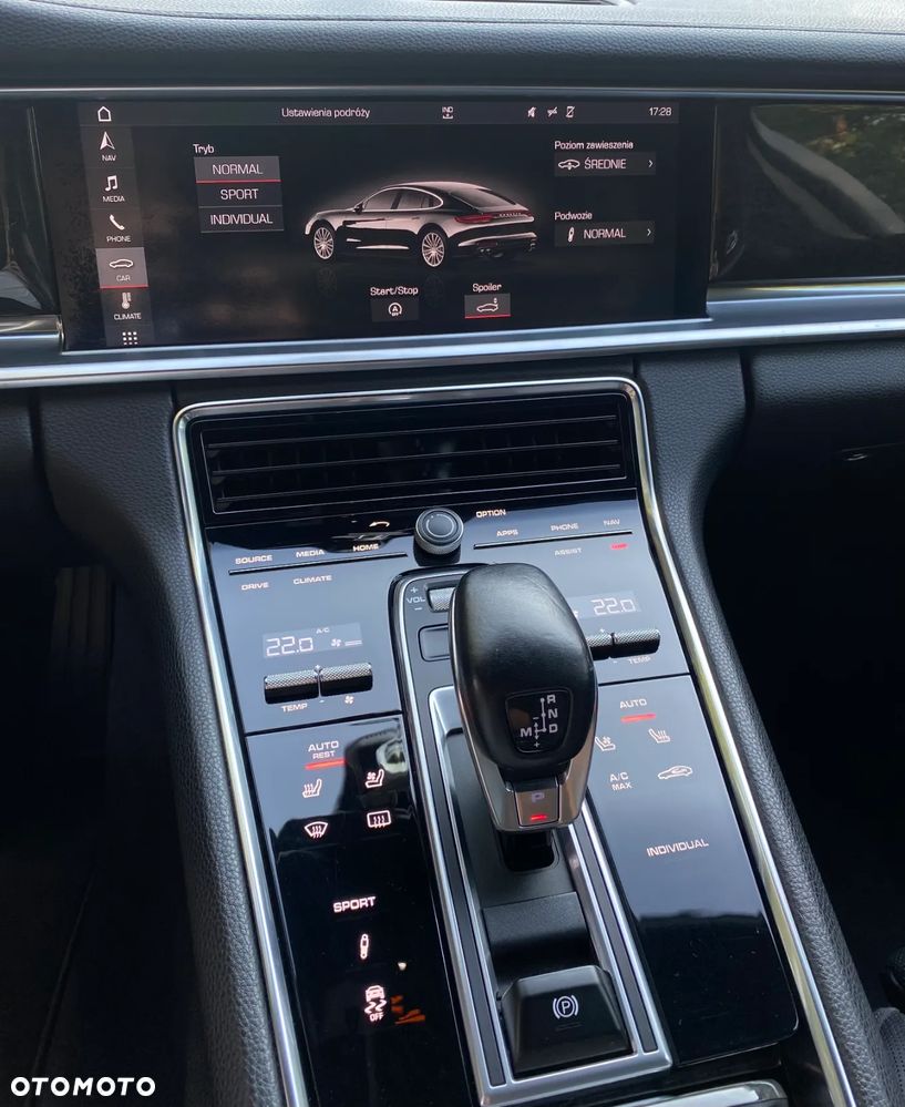 Porsche Panamera Standard - 13