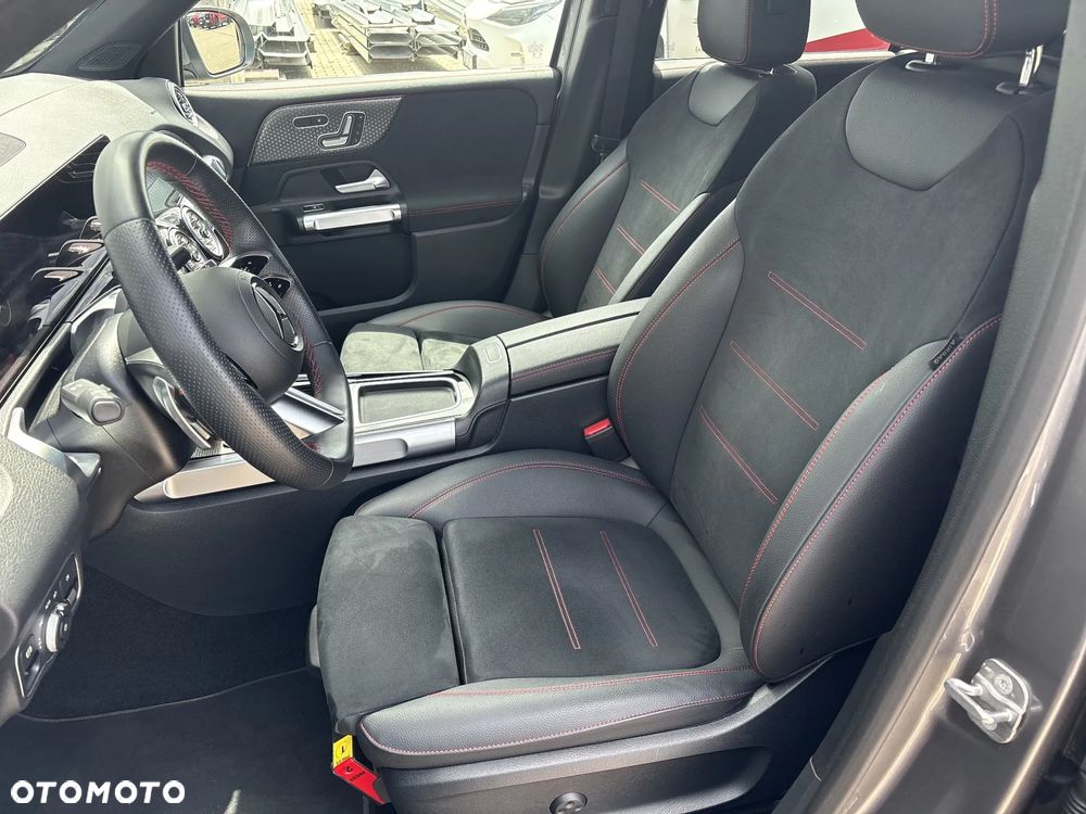 Mercedes-Benz GLB 200 d 8G-DCT - 12