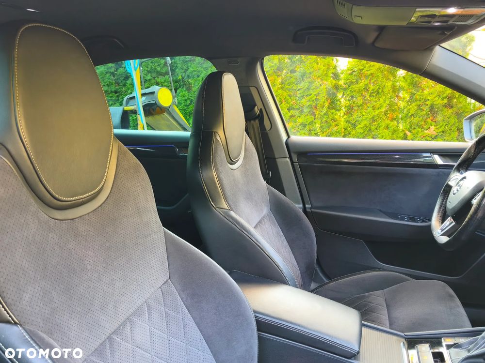 Skoda Superb 2.0 TDI 4x4 Sportline DSG - 23