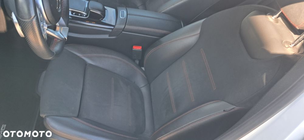 Mercedes-Benz Klasa A 250 7G-DCT AMG Line - 16