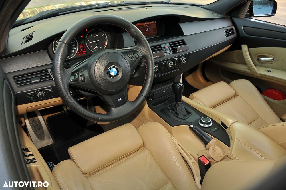BMW Seria 5 520d Aut. Special Edition - 9
