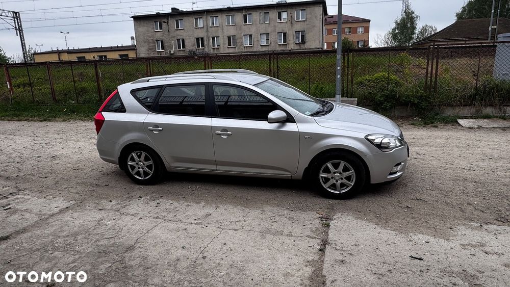 Kia Ceed 1.6 Comfort - 4