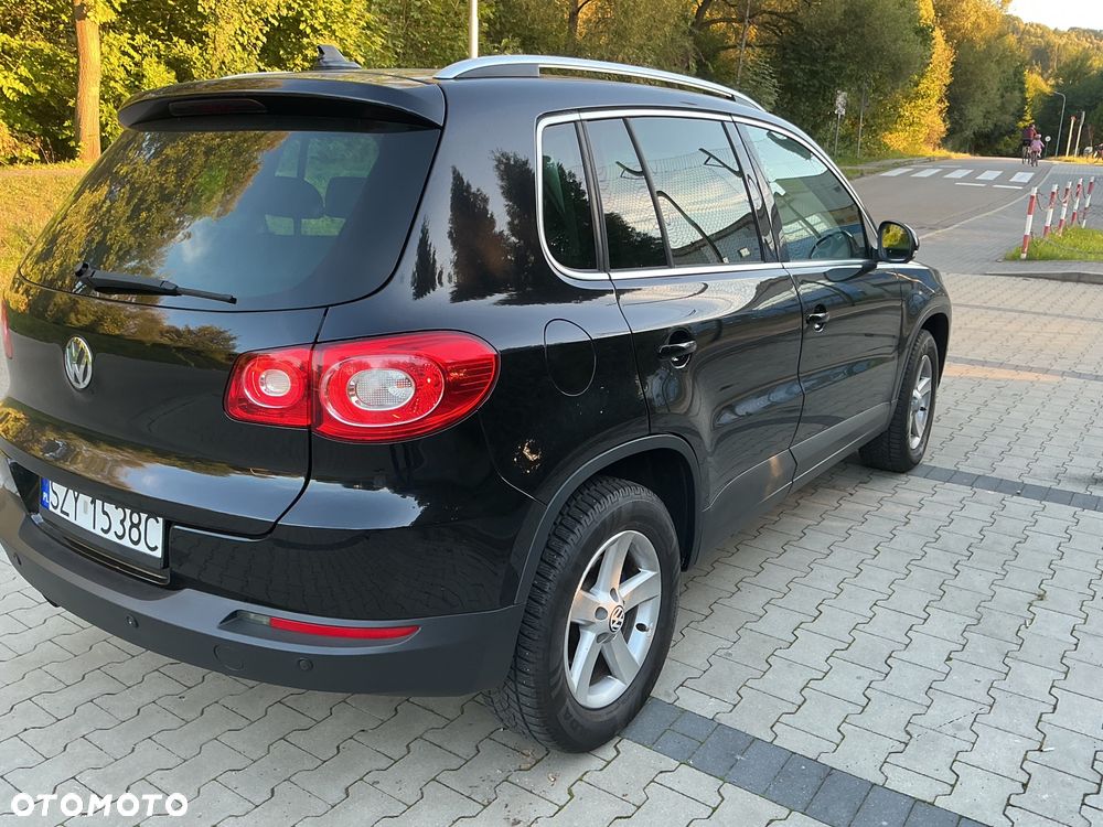 Volkswagen Tiguan - 17