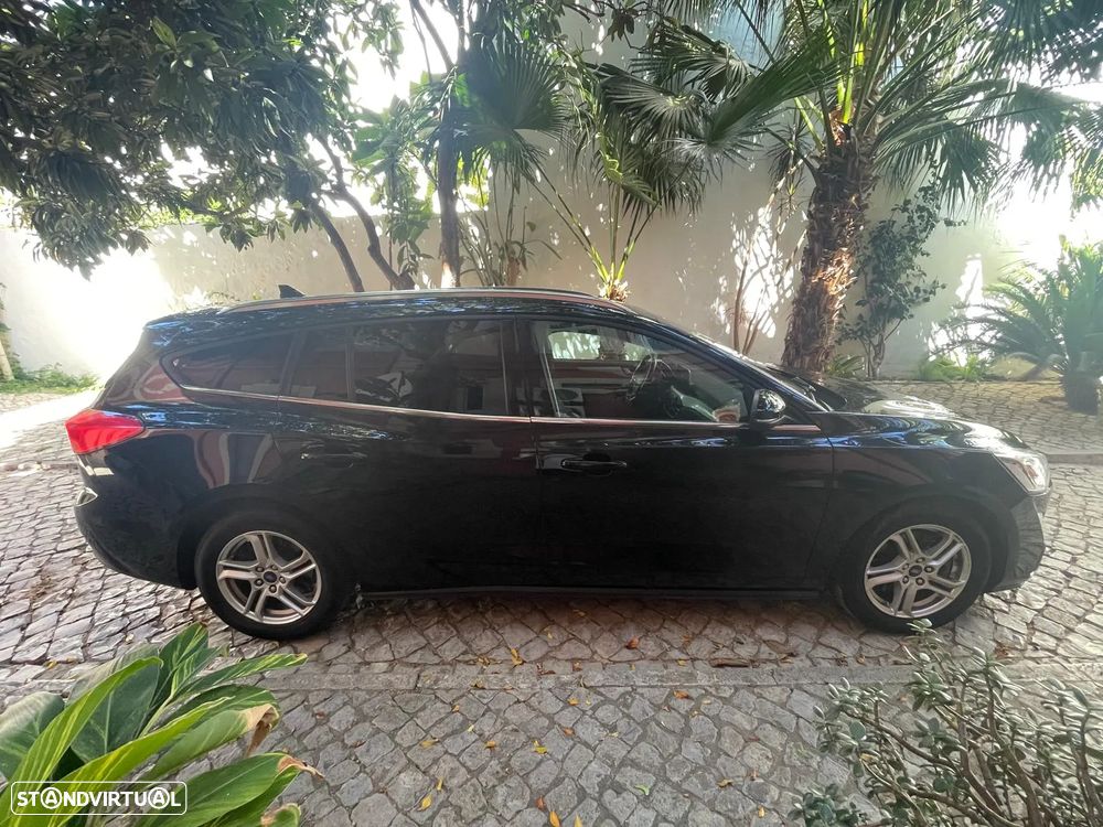 Ford Focus SW - 1