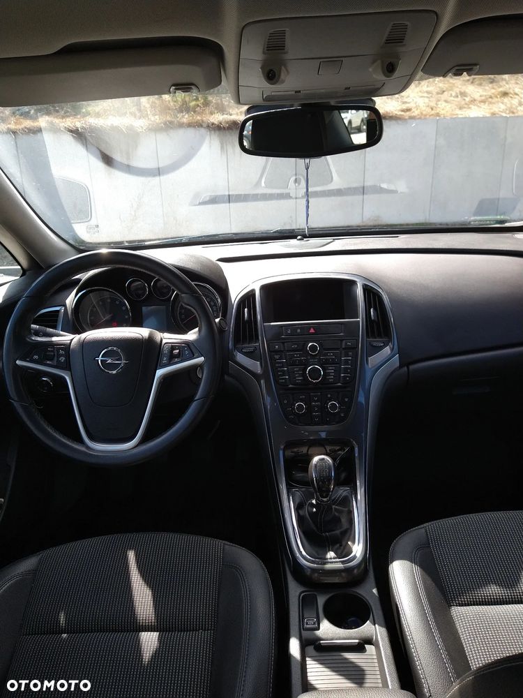 Opel Astra 1.4 T Business - 7