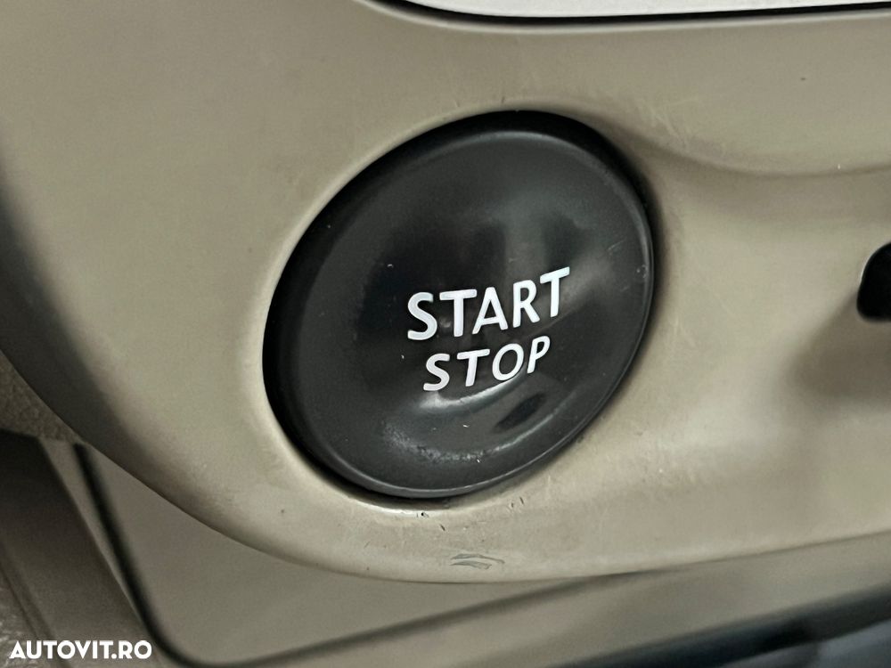 Renault Fluence 1.6 Dynamique - 28