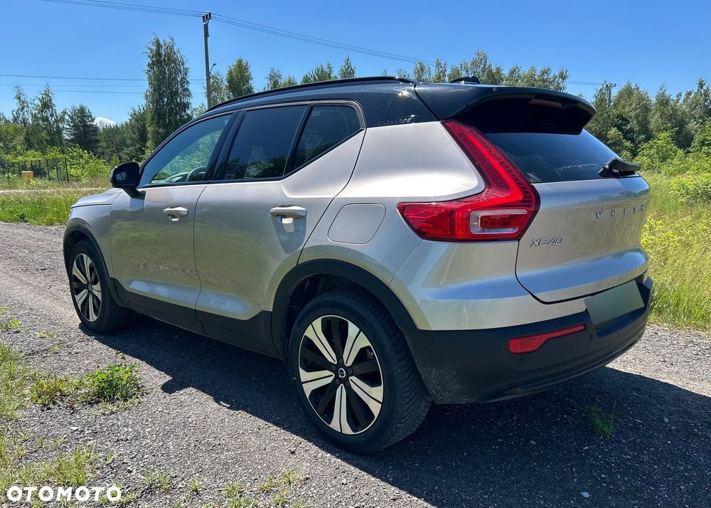 Volvo XC 40 Recharge Plus - 4