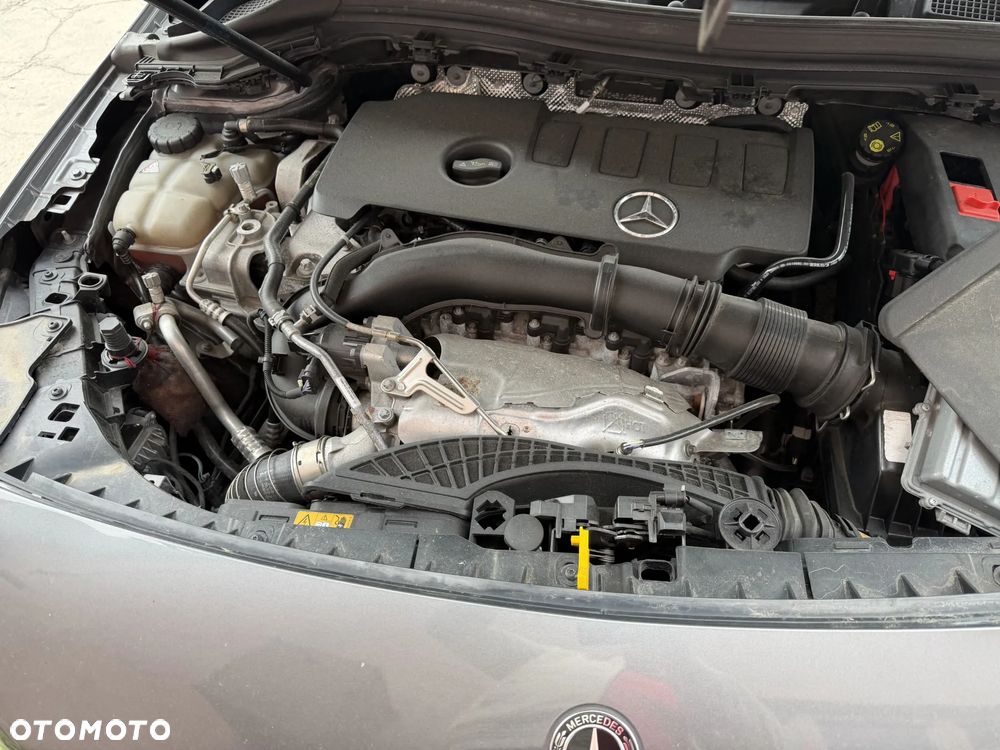 Mercedes-Benz Klasa B 220 4Matic 7G-DCT AMG Line - 10