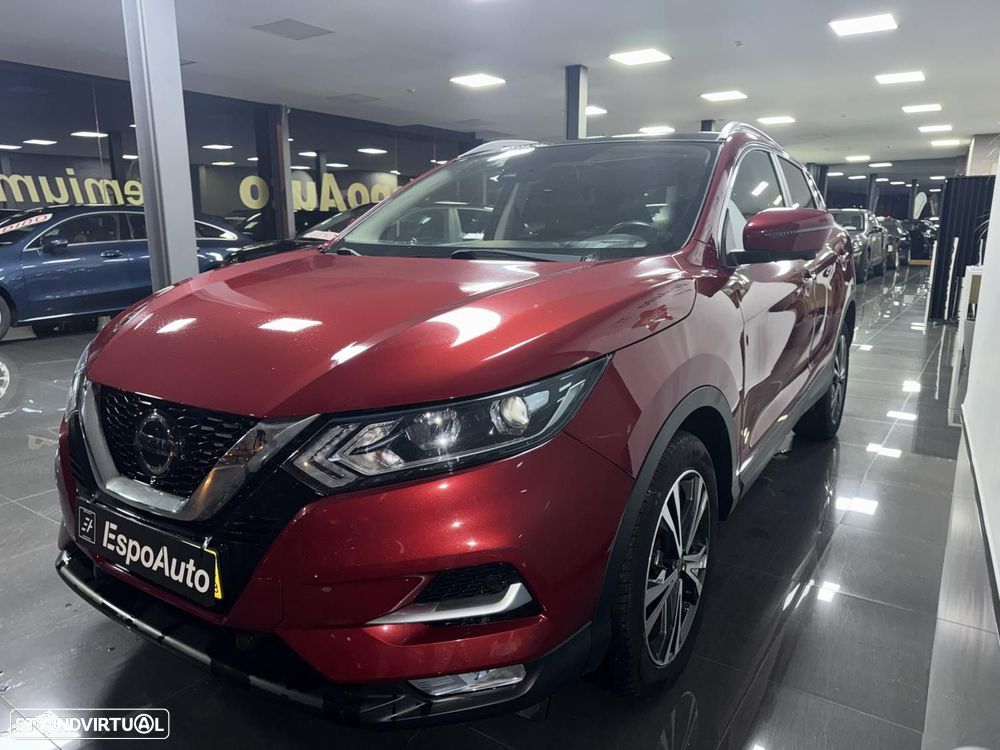 Nissan Qashqai 1.5 dCi N-Connecta J18 - 17